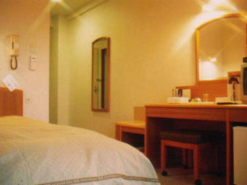 Business Inn Umesaki - Vacation Stay 63382V Nagasu Esterno foto