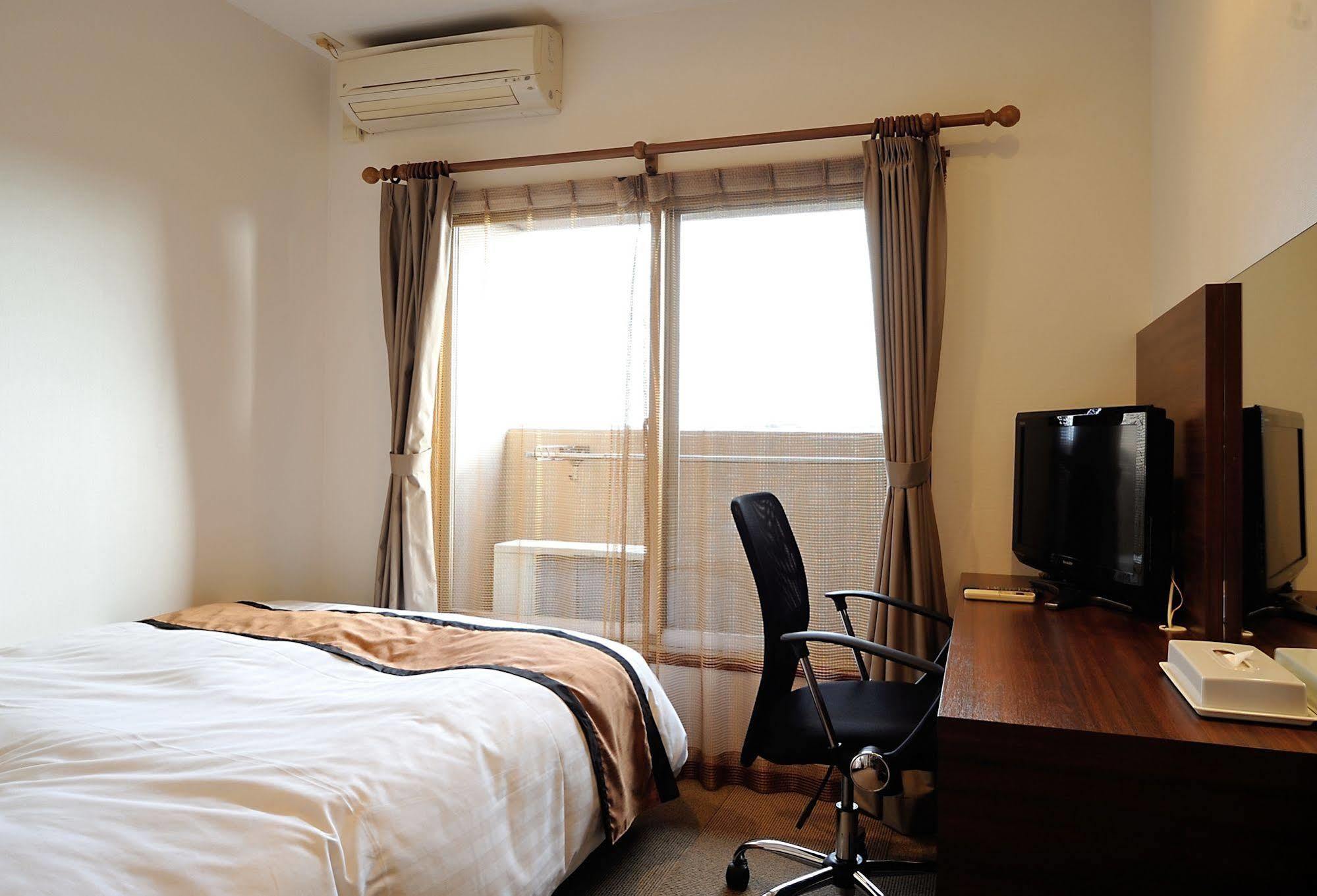 Business Inn Umesaki - Vacation Stay 63382V Nagasu Esterno foto